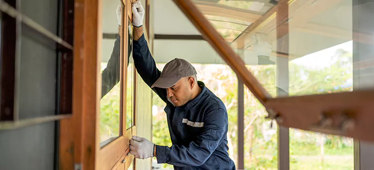 Double Hung Vinyl Window Sash Replacement in Myrtle Grove, FL